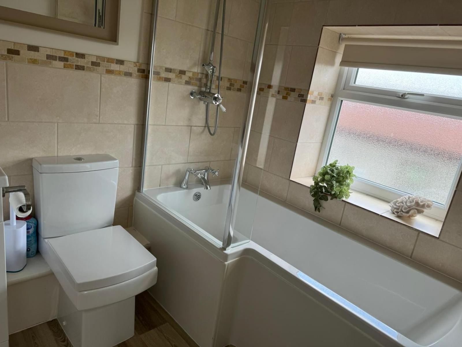 קיינשם Chew View Luxury Apartment מראה חיצוני תמונה